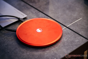 Snapdragon X2 Elite mini-PC (źródło obrazu: Notebookcheck)