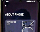Telefon Nothing Phone (2a) w szczelnym etui. (Źródło zdjęcia: @yogeshbrar)