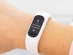 Niektórzy użytkownicy zgłaszali problemy z opaską Vivosmart 5. (Źródło zdjęcia: Garmin)