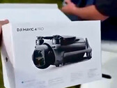 Mavic 4 Pro może zostać wprowadzony na rynek dopiero za miesiąc. (Źródło zdjęcia: via Matheo Leto)