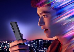 Xperia 1 VII to najnowszy smartfon Sony, ale technicznie nie jest produkowany przez Sony, ale przez producenta OEM. (Źródło zdjęcia: Sony)