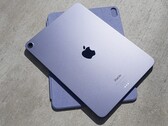 Apple planuje wprowadzić na rynek przyszłe modele iPada Mini i iPada Air z ekranem OLED (zdjęcie własne)