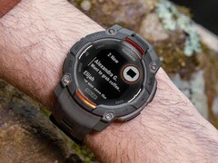 Smartwatche z serii Garmin Instinct 3 (na zdjęciu) otrzymują obecnie wersję beta 10.26. (Źródło zdjęcia: Garmin)