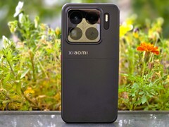 Xiaomi 15S Pro to jeden z najlepszych smartfonów 2025 roku. (Źródło zdjęcia: Marcus Herbrich)