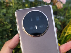 Honor nie potwierdził jeszcze szczegółów dotyczących globalnej premiery Magic V5. (Źródło obrazu: fenibook)