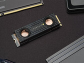 Corsair MP700 PRO wprowadza chłodzenie wodne i aktywne chłodzenie do dysków SSD 5. generacji (Źródło obrazu: TechPowerUp)