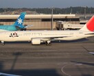 Samolot Japan Airlines na lotnisku w Tokio. (Źródło zdjęcia: aeroprints.com, CC BY-SA 3.0, via Wikimedia Commons)