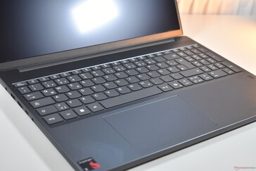 Lenovo IdeaPad Slim 3 15: Klawiatura