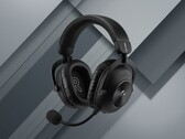 Na zdjęciu przedstawiono czarny zestaw słuchawkowy do gier Logitech G Pro X 3 Lightspeed
