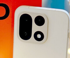 OnePlus 15 ma dobry system kamer. Ale czy może konkurować z najlepszymi?