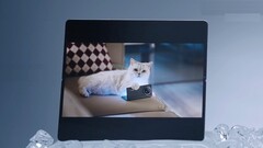 Vivo X Fold5 ma dobrze współpracować z zegarkiem Apple, a także z iPhone&#039;ami, MacBookami i iCloud. (Źródło obrazu: Vivo)