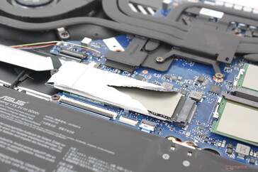 Główne gniazdo M.2 2280 PCIe4 x4 NVMe