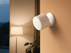 Multi-czujnik obecności FP300 firmy Aqara (na zdjęciu) został wydany na całym świecie. (Źródło zdjęcia: Aqara)