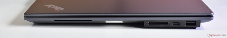 poprawnie: czytnik kart SD, Thunderbolt 4, USB-A 3.2 Gen 2