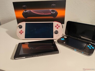 W porównaniu z Nintendo Switch 1 i New Nintendo 2DS XL