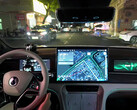 Prezentacja BYD City Pilot w nocy (zdjęcie: BYD/Weibo)