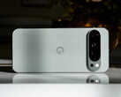 Mówi się, że seria Pixel 9 cierpi z powodu kilku błędów łamiących urządzenia po aktualizacji do najnowszej publicznej wersji Google Android 16. (Źródło zdjęcia: Triyansh Gill &amp; Unsplash)