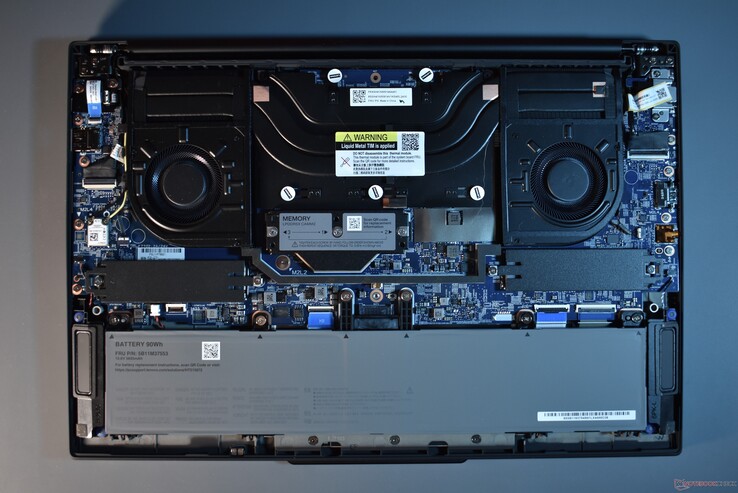 Lenovo ThinkPad P1 Gen. 7: elementy wewnętrzne