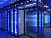 Wyższe obciążenia obliczeniowe modeli AI oznaczają wyższe zużycie energii w centrach danych (Źródło obrazu: rawpixel)