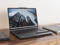 Osoby poszukujące wysokiej wydajności powinny pominąć wszystkie modele ThinkPad X1 2-w-1 11. generacji, z wyjątkiem modelu z procesorem Core Ultra X7