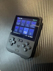 (Źródło obrazu: za pośrednictwem Joey's Retro Handhelds)