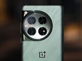 OnePlus 12. (Źródło: OnePlus)