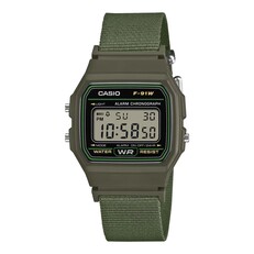 Zegarek cyfrowy Casio F-91WF-1A z obudową w kolorze oliwkowej zieleni i dopasowanym paskiem z tkaniny.