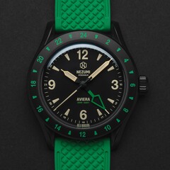 Zegarek Nezumi Aviera wyposażony jest w automatyczny mechanizm GMT Miyota kaliber 9075 (źródło zdjęcia: Nezumi Studios)