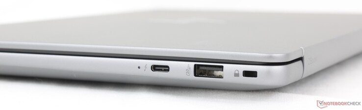 Po prawej stronie: USB-C (40 Gb/s) Thunderbolt 4 z DisplayPort 2.1 + Power Delivery, USB-A (10 Gb/s), blokada bezpieczeństwa