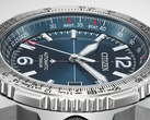 Nowy Citizen Promaster Air NK0040-58L, widoczny na zdjęciu, ma niebieską tarczę ze szlifem słonecznym.
