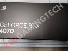 GeForce RTX 4070 może mieć TDP na poziomie 250 W. (Źródło: RedGamingTech)