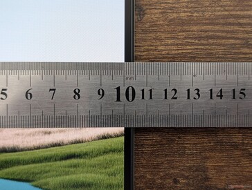 Wąskie ramki boczne