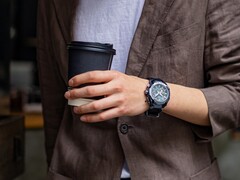 Casio wypuściło na rynek europejski zegarki z serii MTG-B4000 (na zdjęciu MTG-B4000B-1A2). (Źródło zdjęcia: Casio)