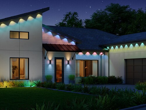 Govee Permanent Outdoor Lights 2 Pro przedstawione z wieloma strefami oświetlenia