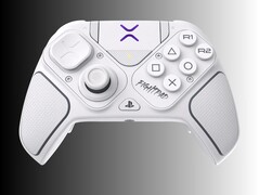 Kontroler Victrix Pro BFG Reloaded w kolorze białym z modułem pada bojowego (źródło zdjęcia: Turtle Beach PR)