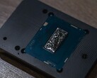Oczekuje się, że Intel i9-14900KS pojawi się na rynku 14 marca, a jego cena wyniesie około 740 dolarów. (Źródło: Pakhtunov via Overclock.net)