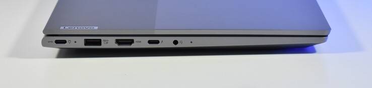 w lewo: USB-C 3.2 Gen 2, USB-A 3.2 Gen 1, HDMI, Thunderbolt 4, 3,5 mm Audio