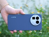 Realme GT 8 Pro jest wyposażony w wymienny moduł kamery Ricoh GR, co zostało ujawnione na praktycznych zdjęciach, zdjęciach prasowych i filmie promocyjnym. (Źródło obrazu: @feni_book)