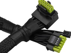 Kabel ASRock 12V-2x6 w kształcie litery L z zielonymi wtykami. (Źródło zdjęcia: ASRock)