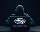 Badacz bezpieczeństwa odkrył lukę, która pozwoliła mu śledzić i kontrolować samochody Subaru. (Źródło zdjęcia: logo Subaru i Shutterstock, bez zmian)
