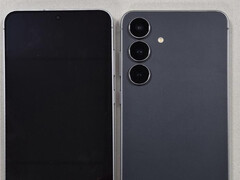 Galaxy S25 FE jest wiernym odwzorowaniem swojego poprzednika. (Źródło zdjęcia: Wireless Power Consortium)