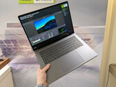 Mówi się, że Surface Laptop Ultra posiada doskonałą klawiaturę.