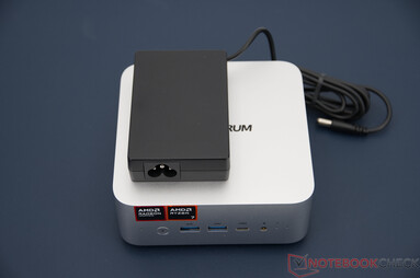 Minisforum AI X1 z zasilaczem (19 V; 6,32 A)