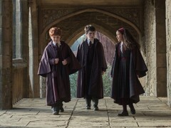 Dominic McLaughlin, Arabella Stanton i Alastair Stout mają otrzymać łącznie 500 000 funtów za pierwszy sezon serialu HBO o Harrym Potterze.