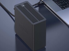 D4 to w zasadzie obudowa dla maksymalnie czterech dysków SSD (źródło obrazu: TerraMaster)