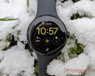 Google do tej pory wyłączał czujnik SpO2 w zegarku Pixel Watch. (Źródło obrazu: NotebookCheck)