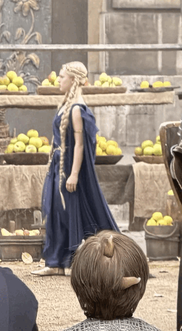 Fani uważają, że to zdjęcie może przedstawiać młodą Marikę i prawdopodobnie dziecko Omena.