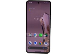 Google potwierdził, że Pixel 8 otrzyma Gemini Nano z następnym Pixel Feature Drop (zdjęcie za pośrednictwem Notebookcheck)