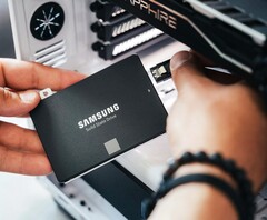 Pewien modder przekształca nieco starsze dyski SSD w kartridże do gier.