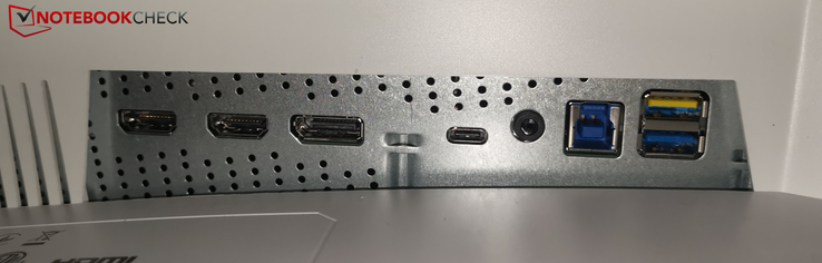 Tył lewy: 2x HDMI 2.0, DP, USB-C 3.0, gniazdo słuchawkowe, USB-B, 2x USB-A